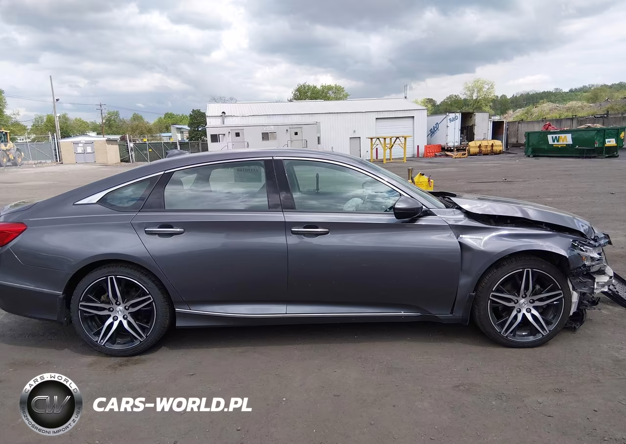 2022 Honda Accord Hybrid Touring VIN:1HGCV3F94NA005968 - 13