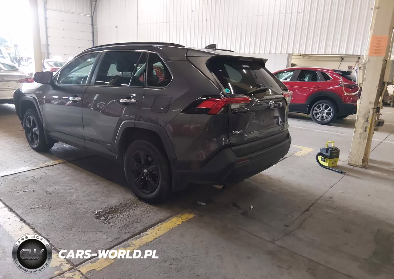 2021 Toyota Rav4 Hybrid Le VIN:2T3L6RFV3MW017377 - 3