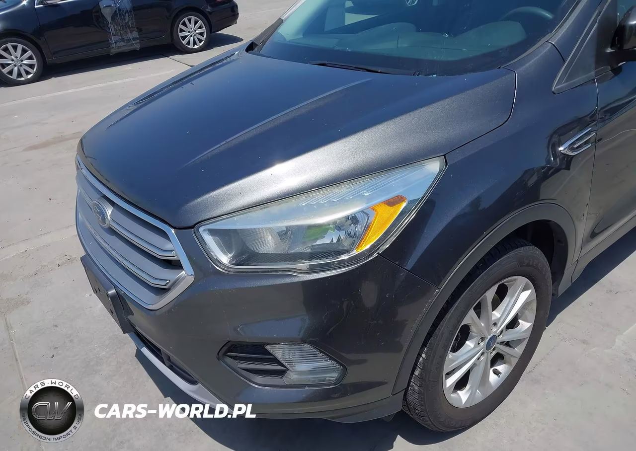 2017 Ford Escape Se VIN:1FMCU0GD3HUC80054 - 6
