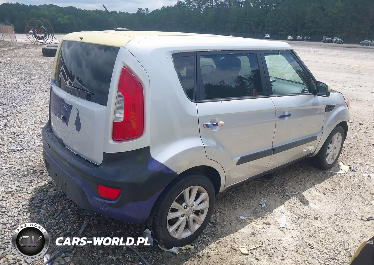 2013 Kia Soul + VIN:KNDJT2A62D7758106 - 4