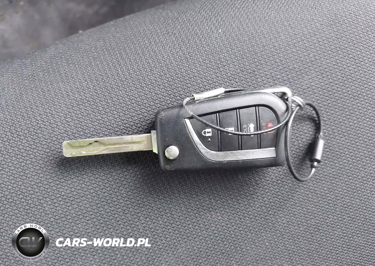 2024 Toyota Corolla Le VIN:5YFB4MDE2RP173676 - 11