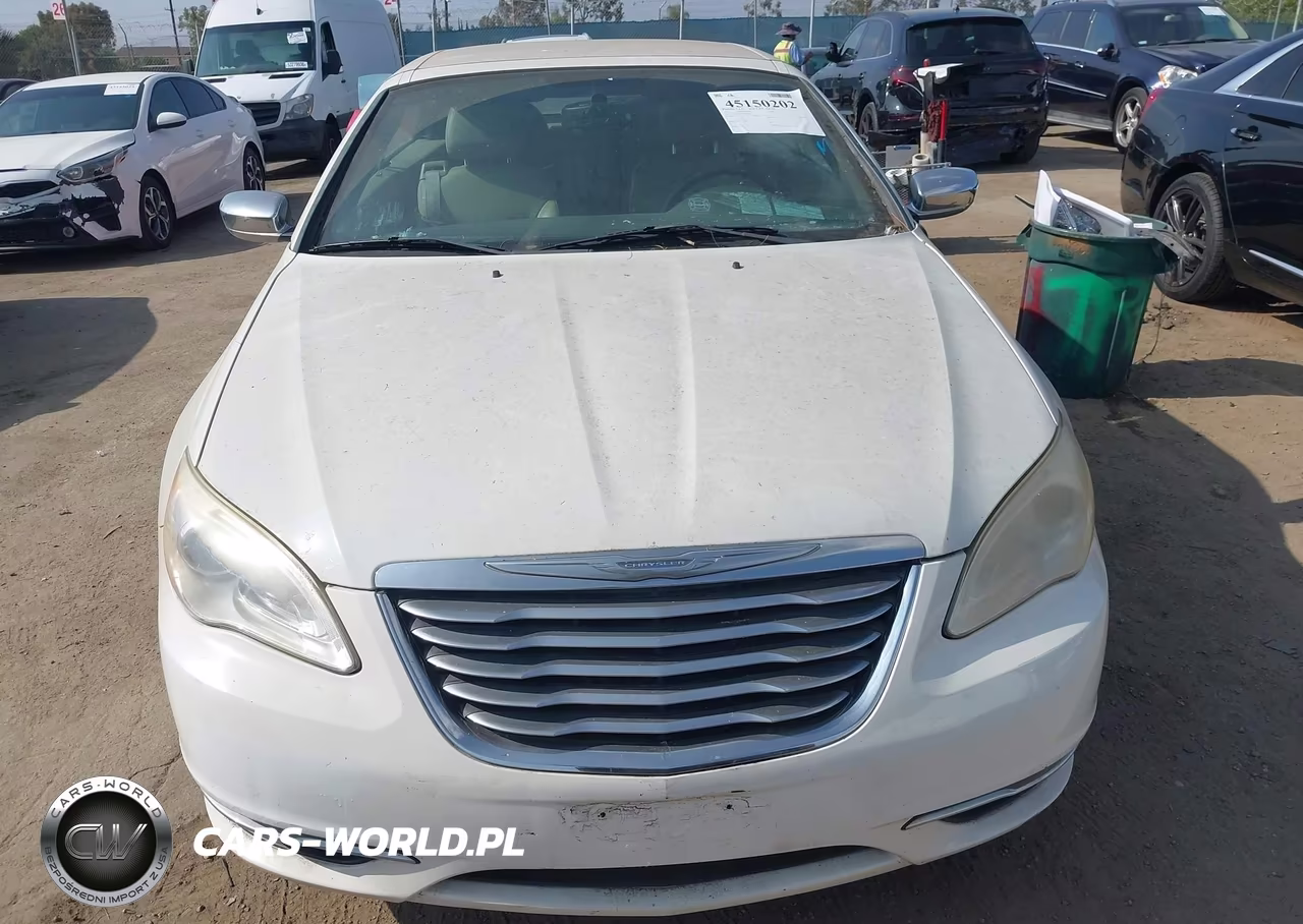 2011 Chrysler 200 Limited VIN:1C3BC7EGXBN529657 - 6
