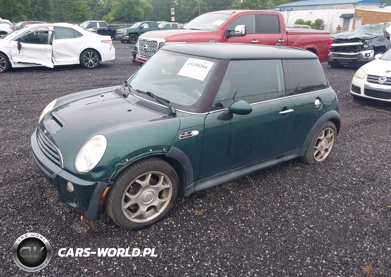 2005 Mini Cooper S VIN:WMWRE335X5TL10452 - 2