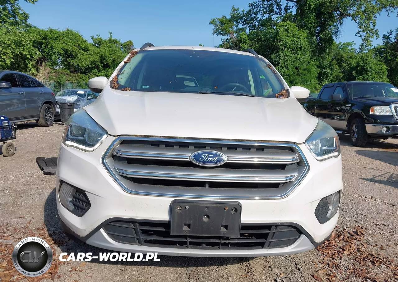 2017 Ford Escape Se VIN:1FMCU9GD7HUC31816 - 13