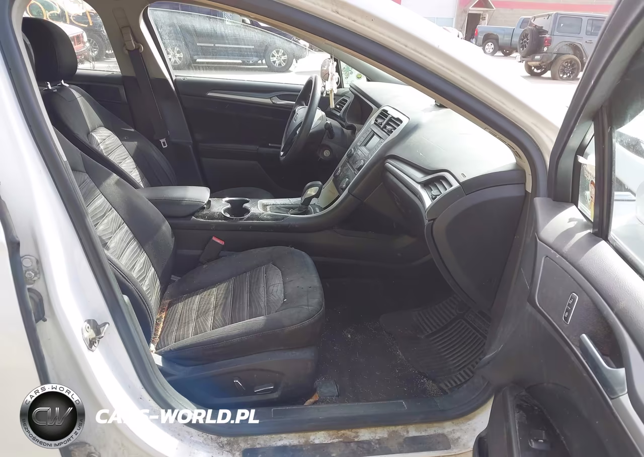 2016 Ford Fusion Se VIN:3FA6P0H70GR272488 - 5