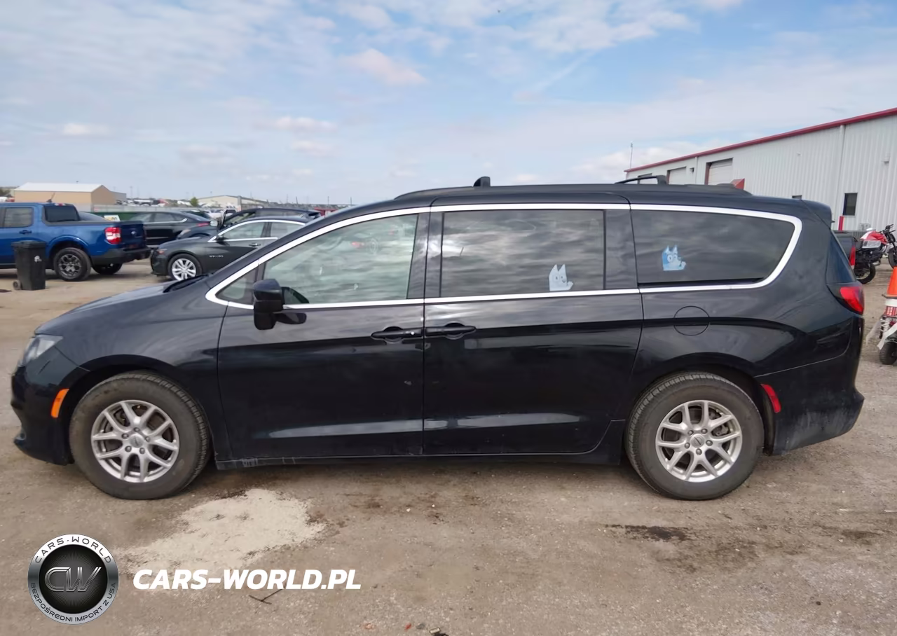 2021 Chrysler Voyager Lxi VIN:2C4RC1DG8MR520583 - 14