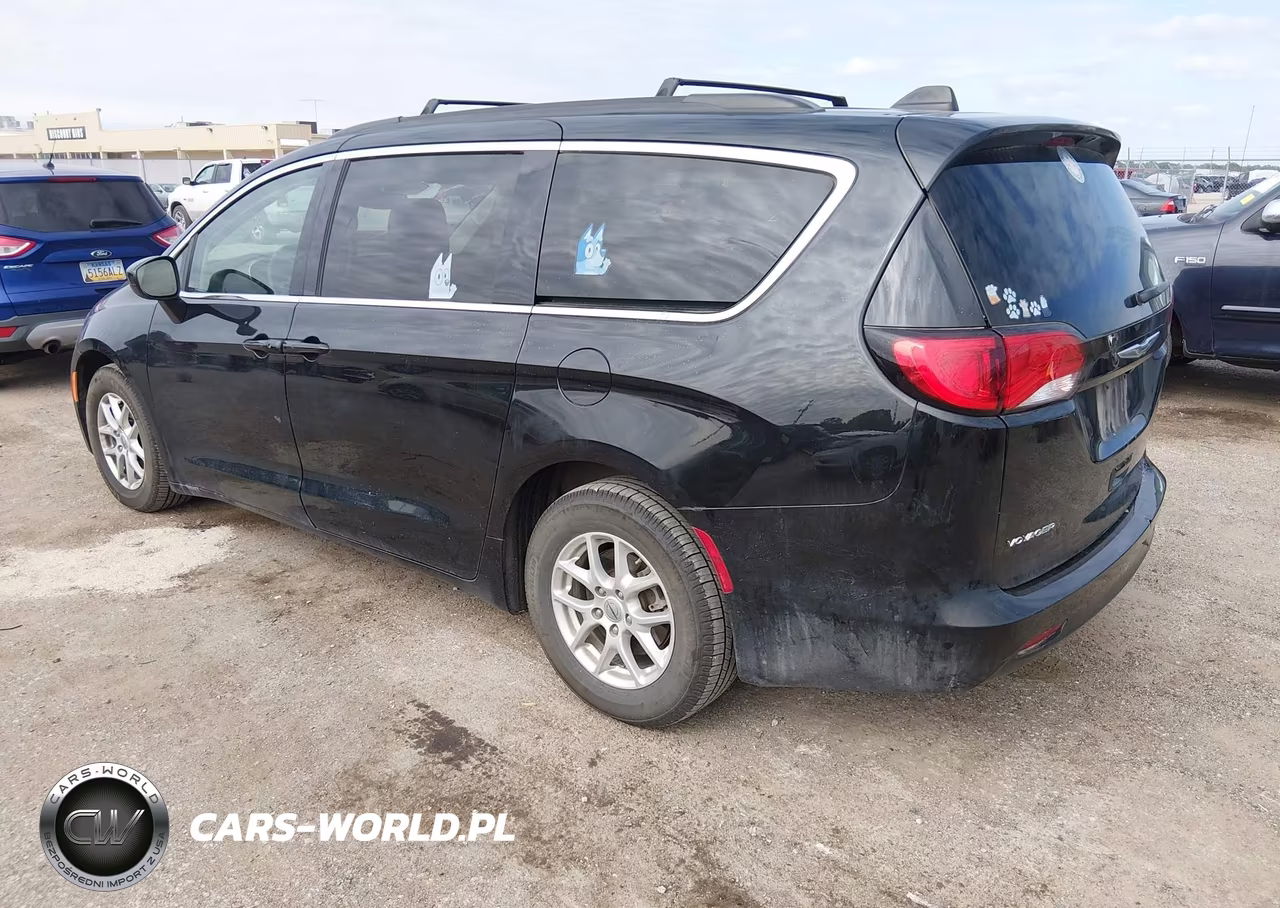 2021 Chrysler Voyager Lxi VIN:2C4RC1DG8MR520583 - 3