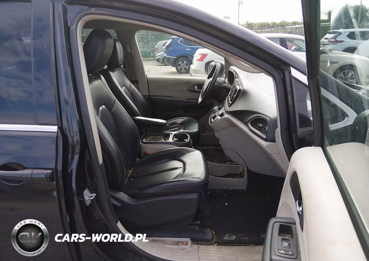 2021 Chrysler Voyager Lxi VIN:2C4RC1DG8MR520583 - 5