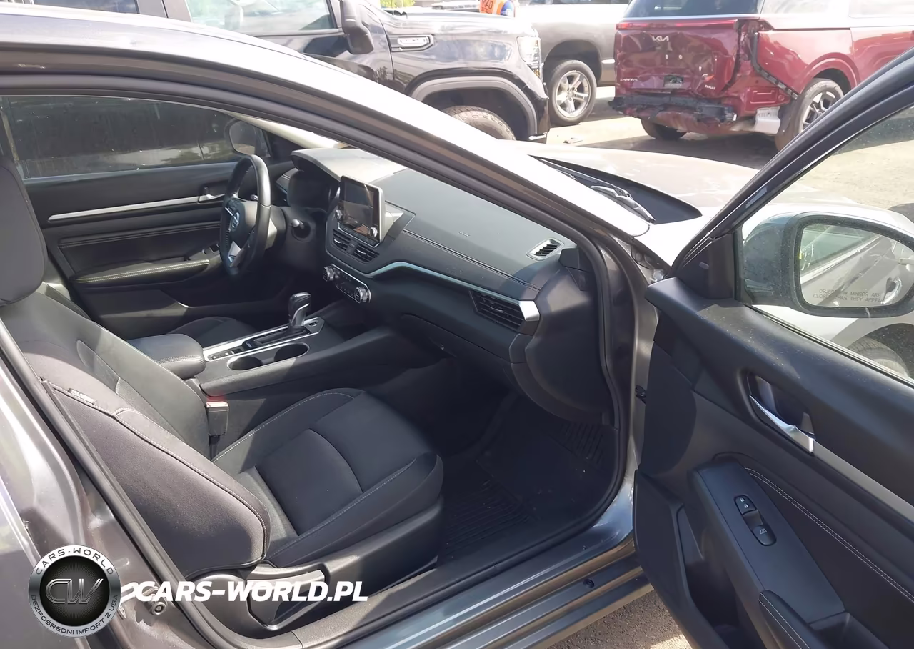 2019 Nissan Altima 2.5 Sv VIN:1N4BL4DW8KC159068 - 5