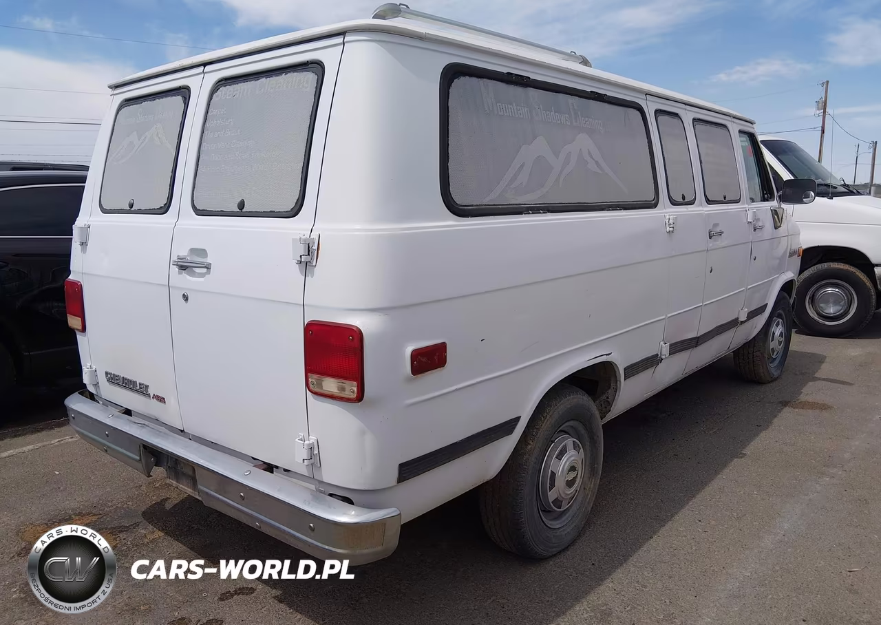 1993 Chevrolet G30 VIN:1GAFG35K8PF334262 - 4