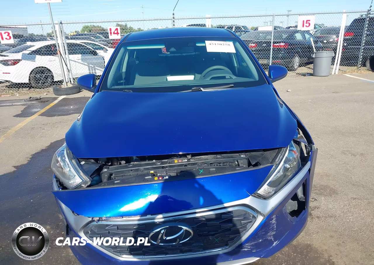 2020 Hyundai Ioniq Hybrid Blue VIN:KMHC65LC1LU228807 - 12