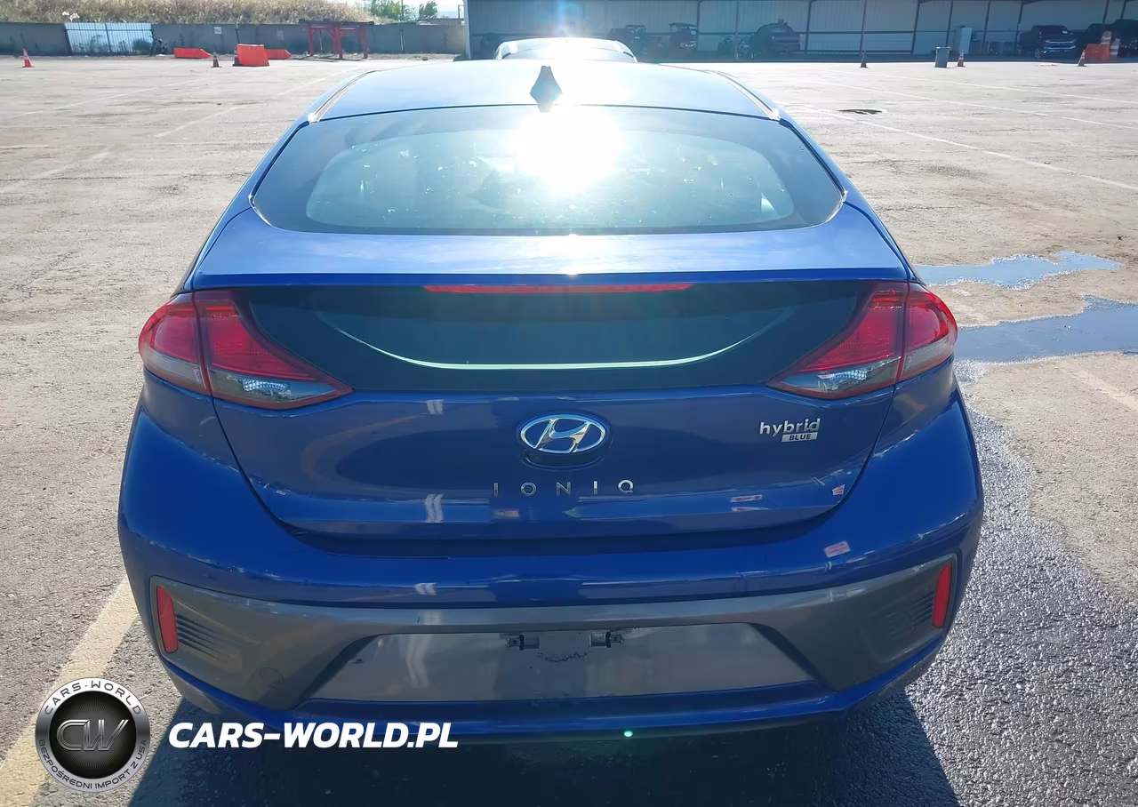 2020 Hyundai Ioniq Hybrid Blue VIN:KMHC65LC1LU228807 - 16