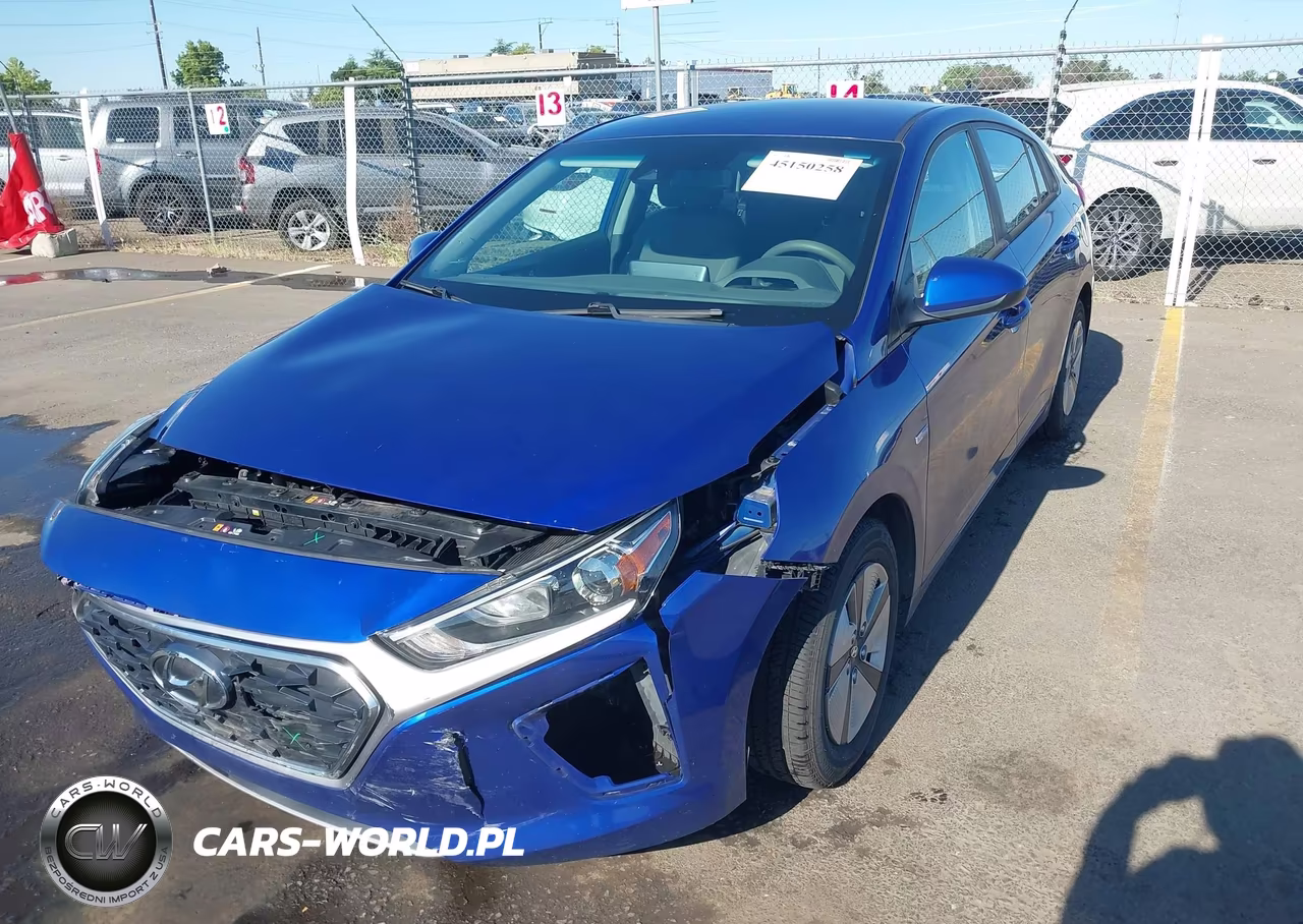 2020 Hyundai Ioniq Hybrid Blue VIN:KMHC65LC1LU228807 - 2