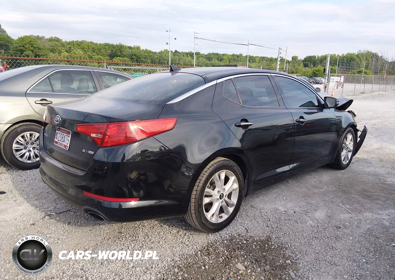 2011 Kia Optima Ex VIN:KNAGN4A7XB5045632 - 4