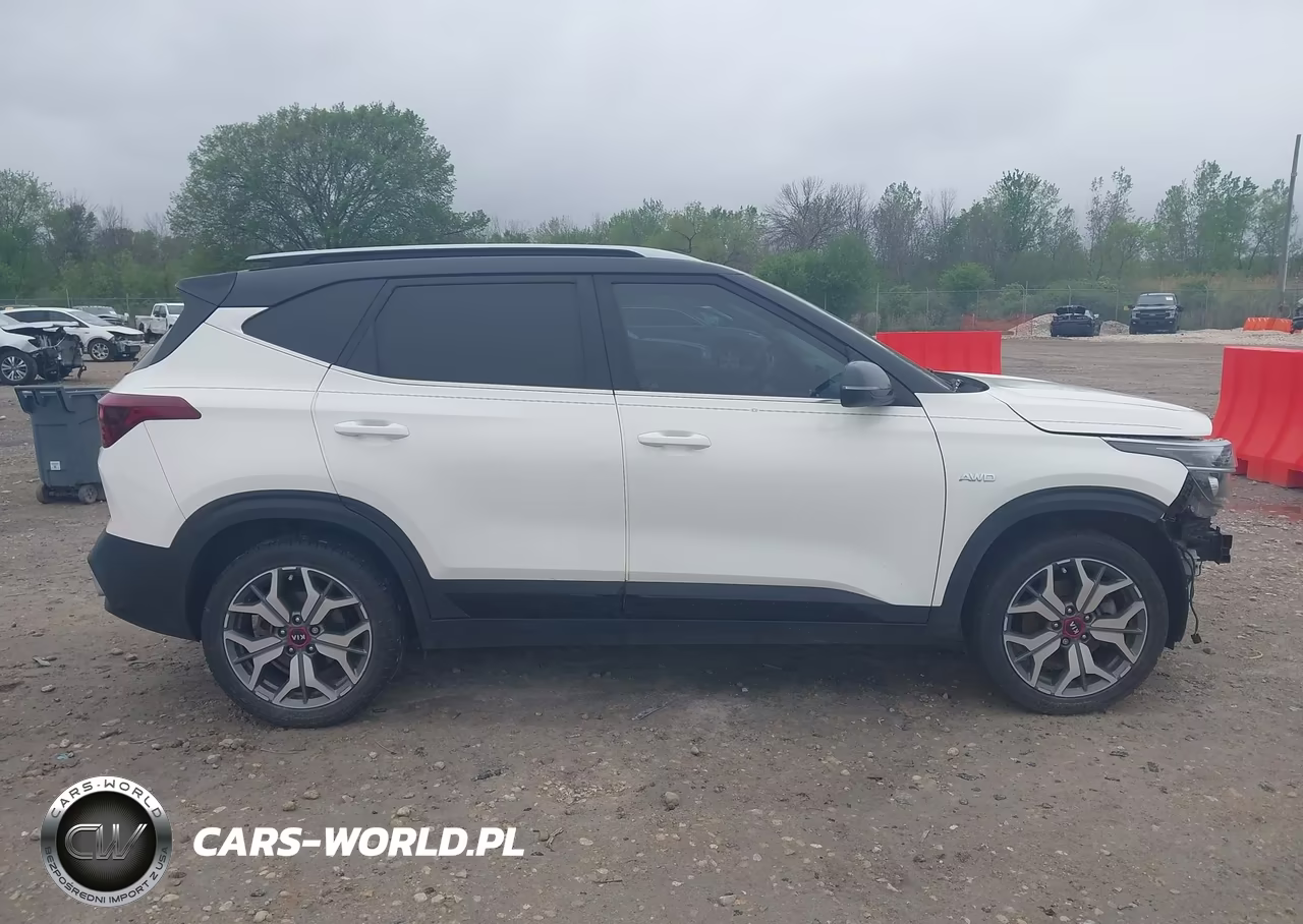 2021 Kia Seltos S Turbo VIN:KNDEUCA29M7041381 - 14