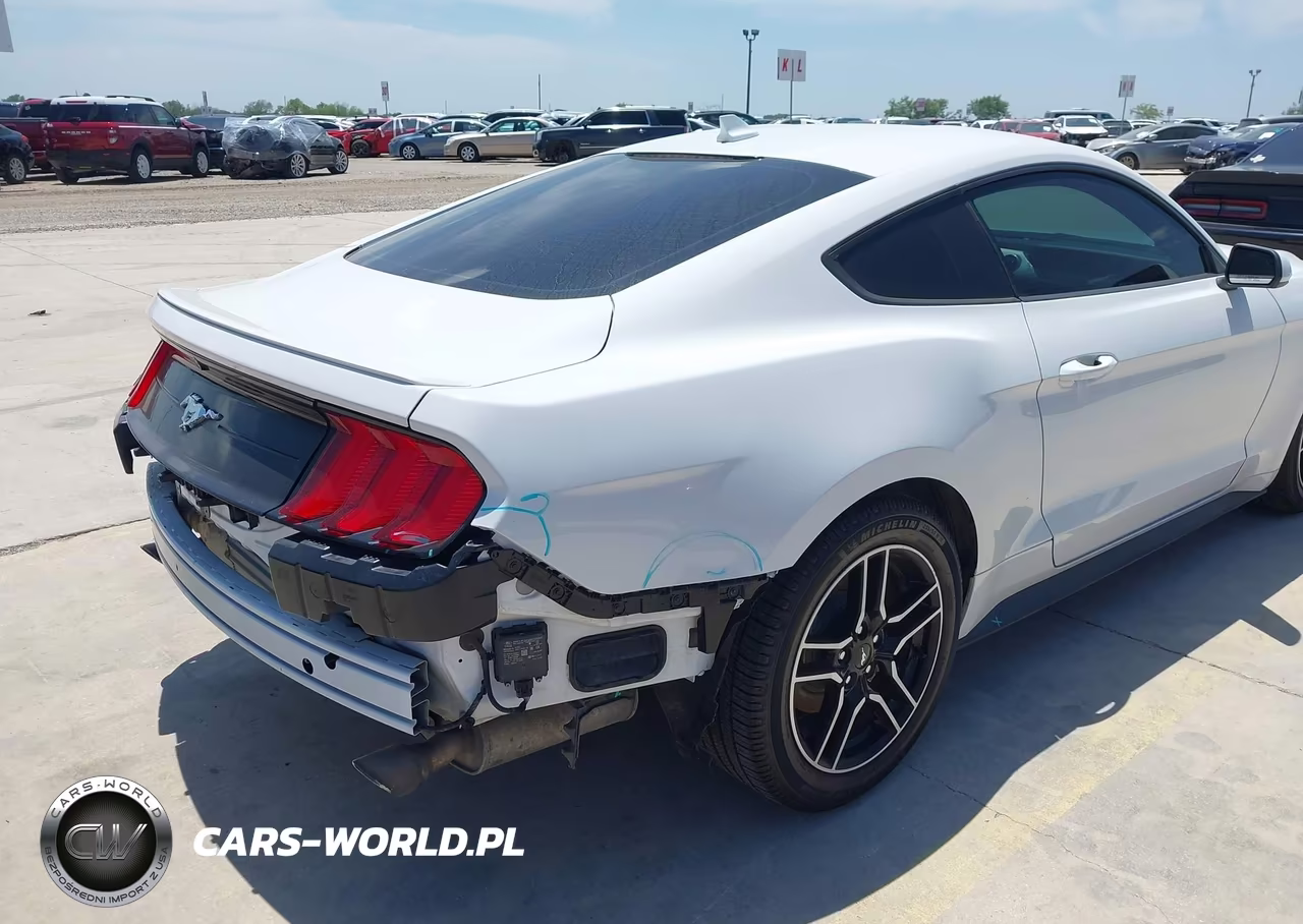 2022 Ford Mustang Ecoboost Premium Fastback VIN:1FA6P8TH8N5101258 - 6