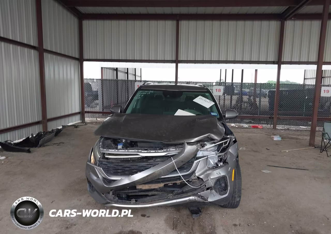 2021 Kia Seltos S VIN:KNDEU2AA7M7052722 - 12