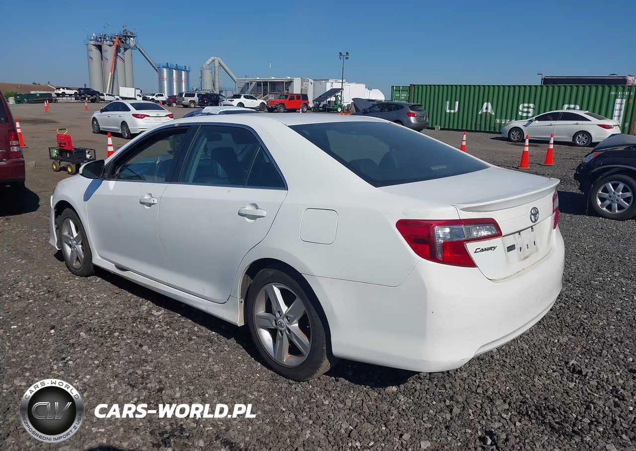 2012 Toyota Camry Se VIN:4T1BF1FK1CU543663 - 3