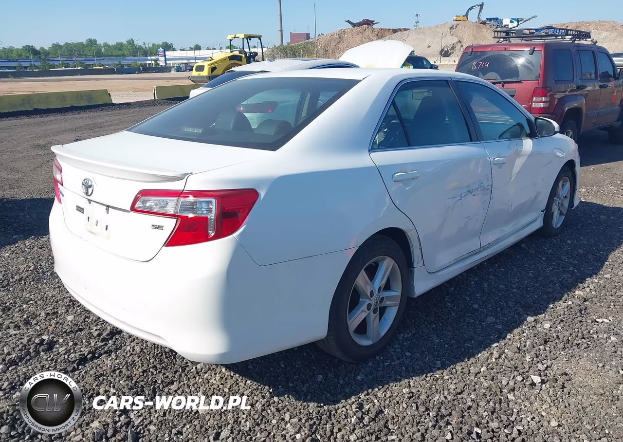 2012 Toyota Camry Se VIN:4T1BF1FK1CU543663 - 4