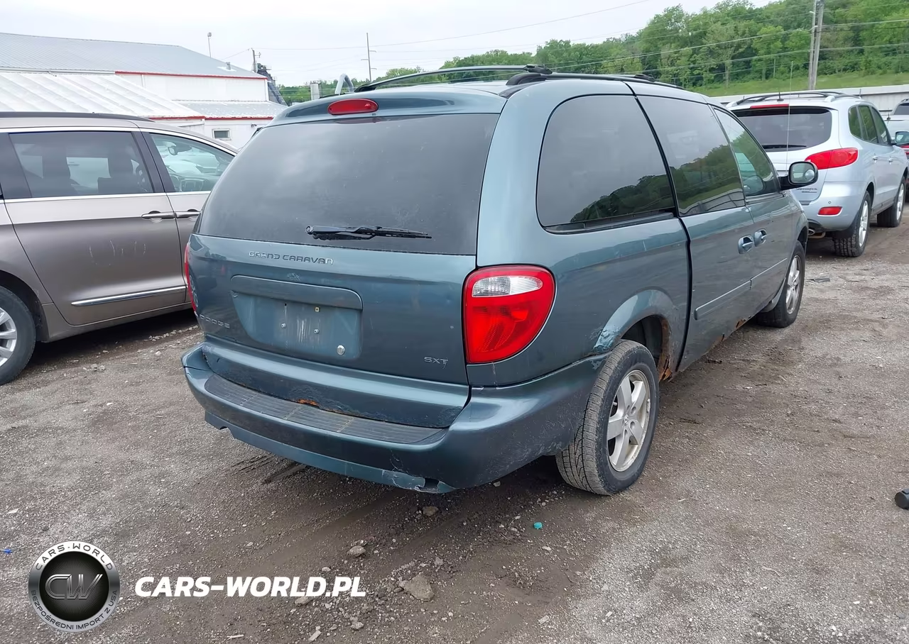 2007 Dodge Grand Caravan Sxt VIN:2D4GP44L57R262962 - 4
