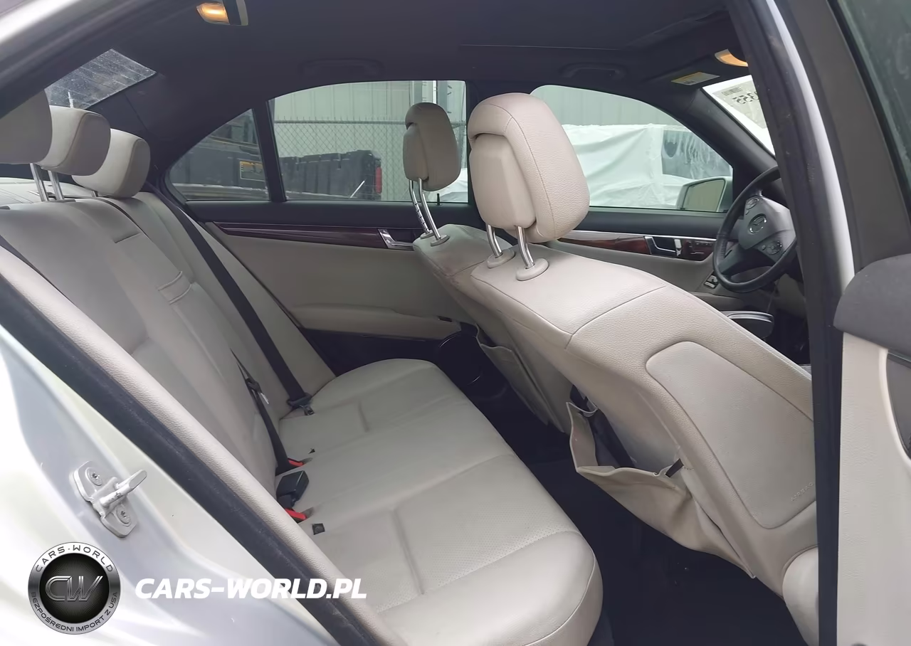 2010 Mercedes-Benz C 300 Luxury-Sport VIN:WDDGF5EB9AR096248 - 8