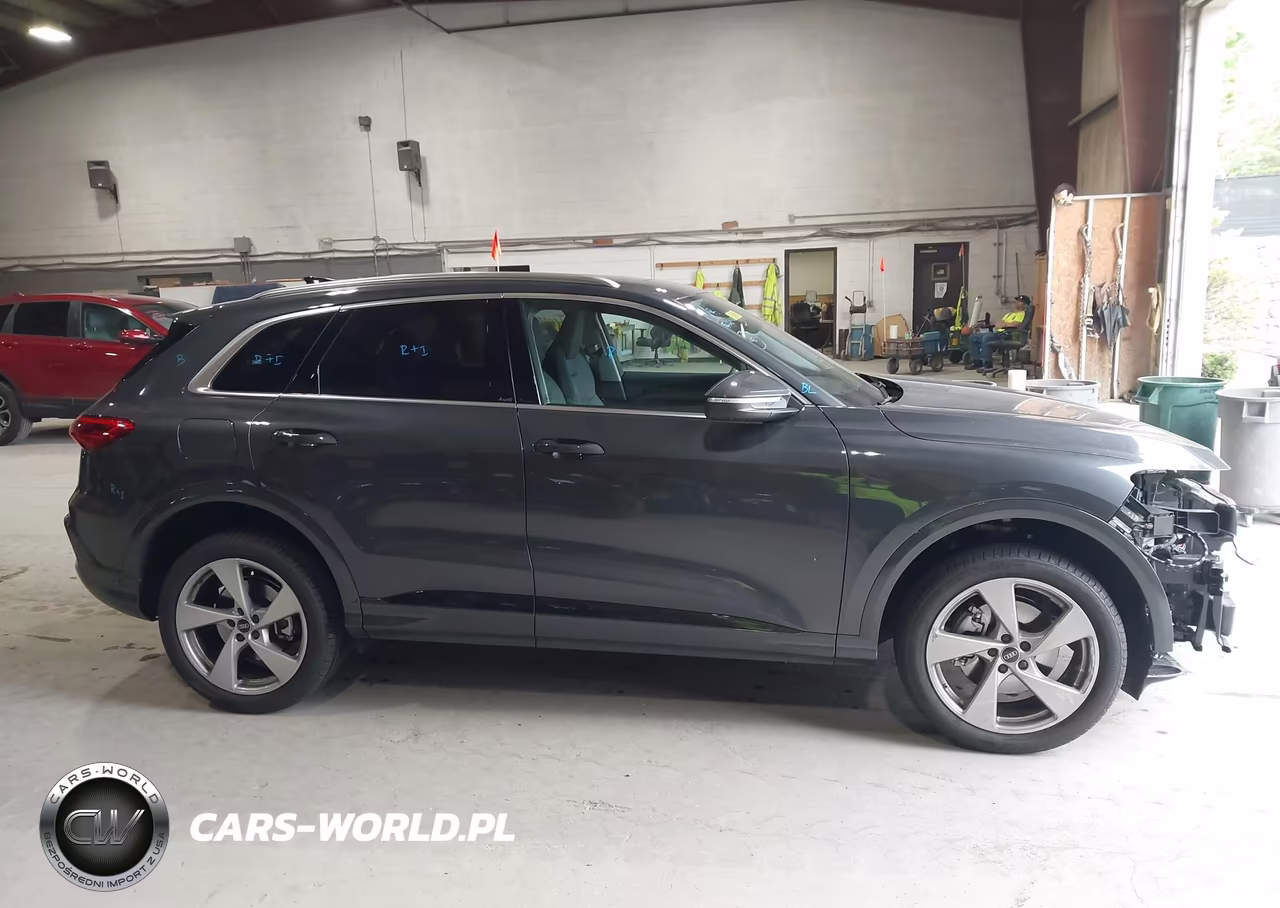 2025 Audi All-New Q5 Premium Plus Tfsi Quattro S Tronic VIN:WA12AAGU9S2061028 - 13