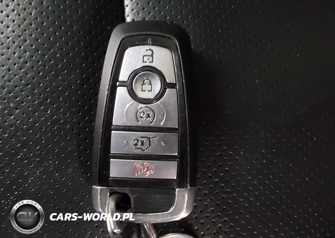 2019 Ford Explorer Sport VIN:1FM5K8GT1KGB42734 - 11