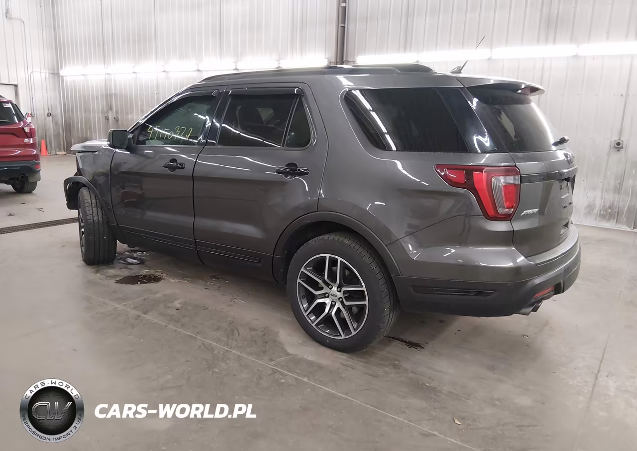 2019 Ford Explorer Sport VIN:1FM5K8GT1KGB42734 - 3