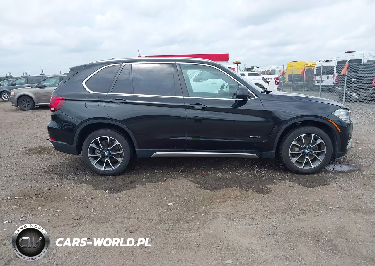2018 BMW X5 xDrive35I VIN:5UXKR0C54J0Y00273 - 13