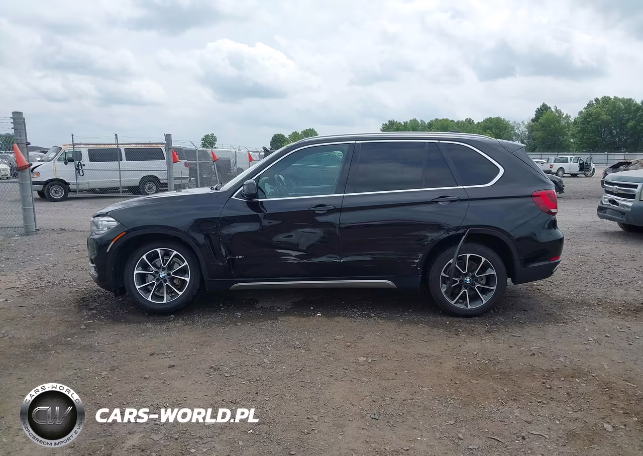 2018 BMW X5 xDrive35I VIN:5UXKR0C54J0Y00273 - 14