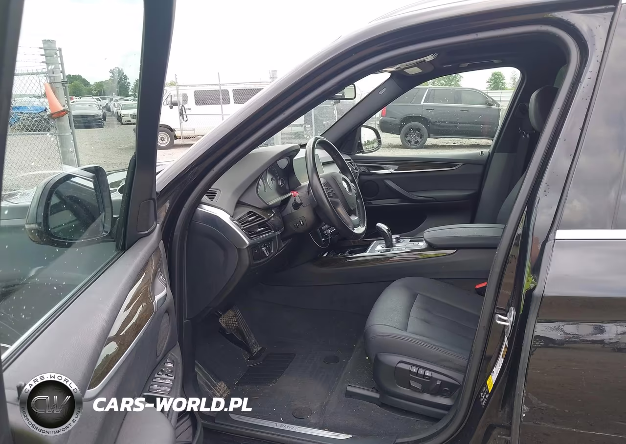 2018 BMW X5 xDrive35I VIN:5UXKR0C54J0Y00273 - 18