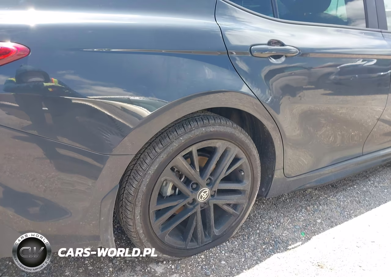 2026 Toyota Camry Se VIN:4T1DAACK5TU666099 - 12