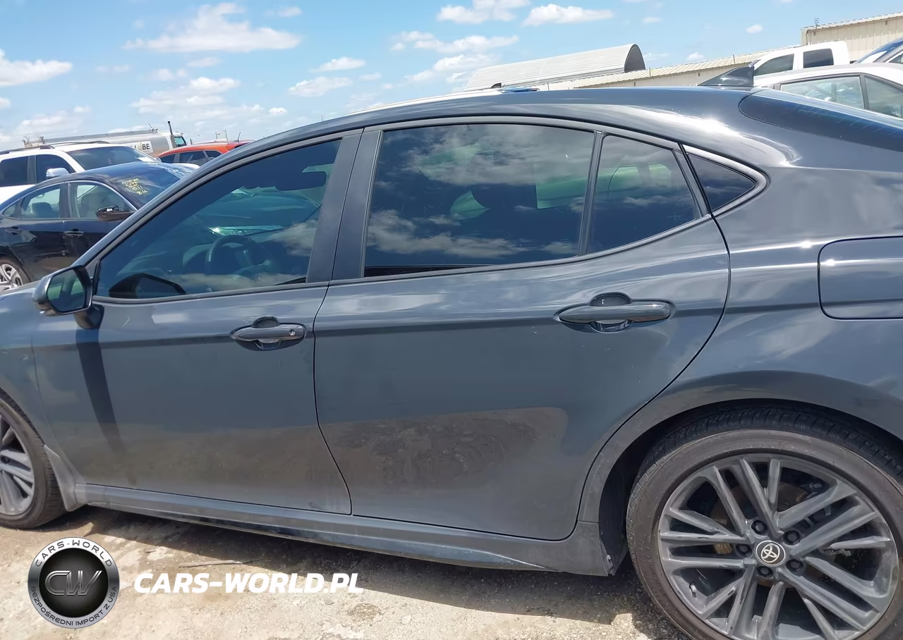 2026 Toyota Camry Se VIN:4T1DAACK5TU666099 - 15