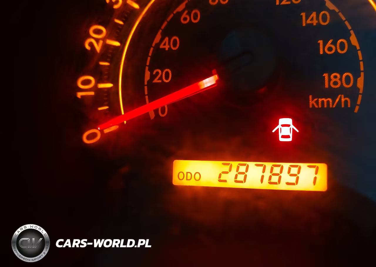 2010 Toyota Tundra Grade 5.7L V8 VIN:5TFUY5F16AX118585 - 15