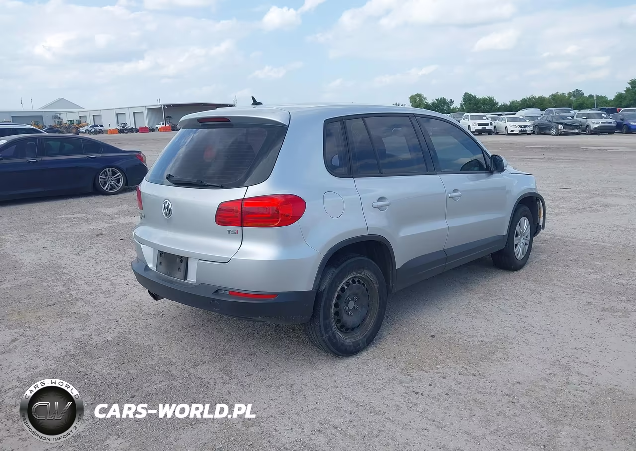 2018 Volkswagen Tiguan Limited 2.0T VIN:WVGAV7AX7JK004803 - 4