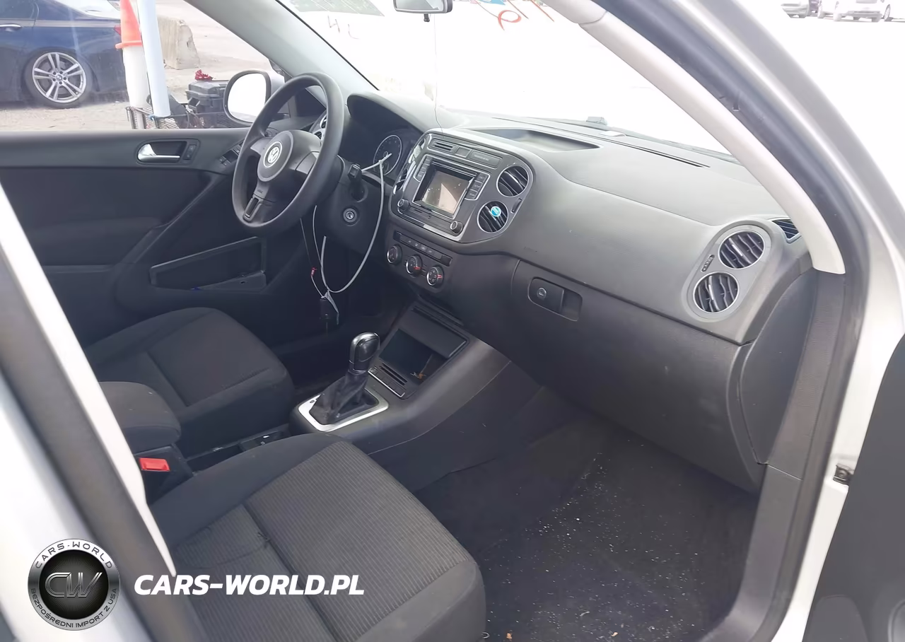 2018 Volkswagen Tiguan Limited 2.0T VIN:WVGAV7AX7JK004803 - 5
