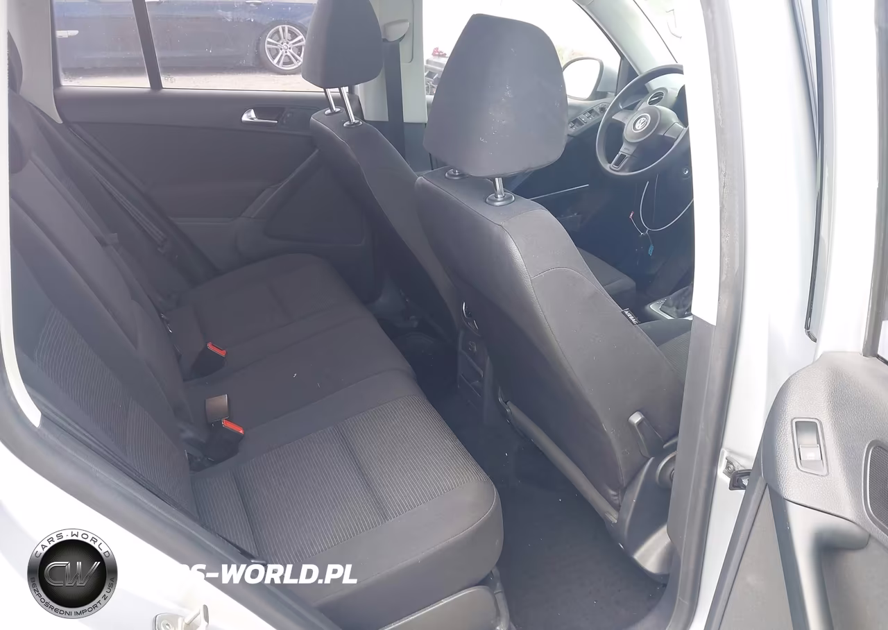 2018 Volkswagen Tiguan Limited 2.0T VIN:WVGAV7AX7JK004803 - 8