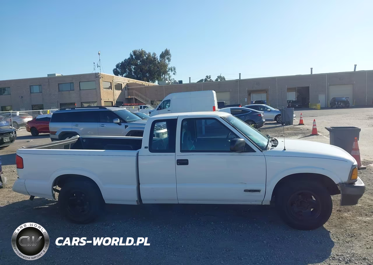 1994 Chevrolet S Truck S10 VIN:1GCCS19ZXR8239102 - 13