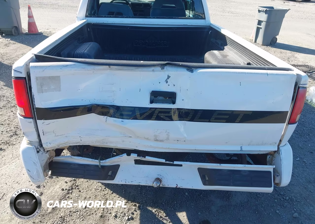 1994 Chevrolet S Truck S10 VIN:1GCCS19ZXR8239102 - 6