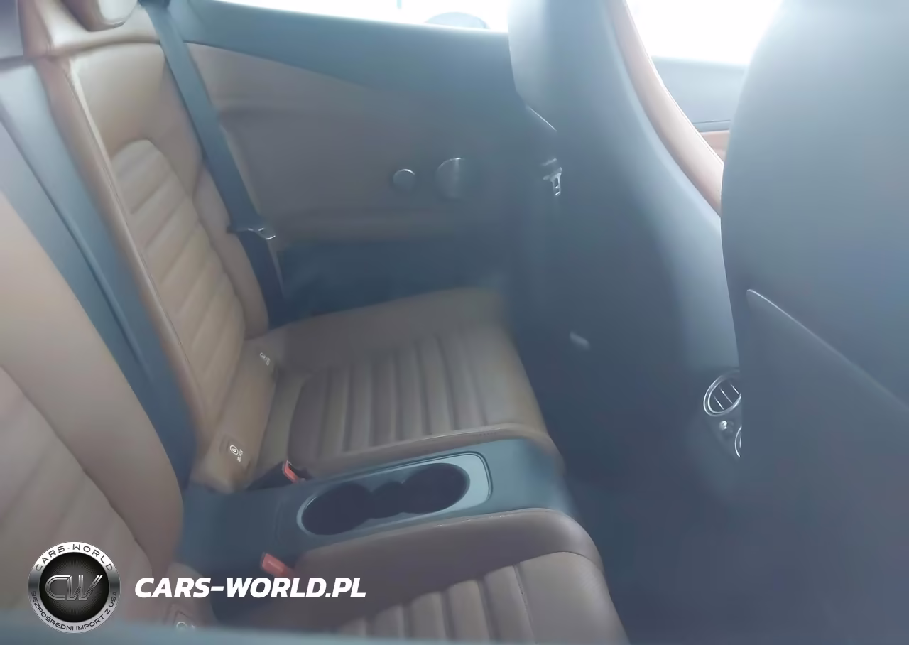 2018 Mercedes-Benz Amg C 43 4Matic VIN:WDDWK6EB1JF689164 - 8