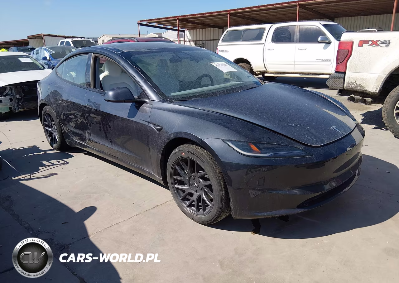 2025 Tesla Model 3 Long Range Rear-Wheel Drive-Standard Rear-Wheel Drive – zdjęcie 1 z 16