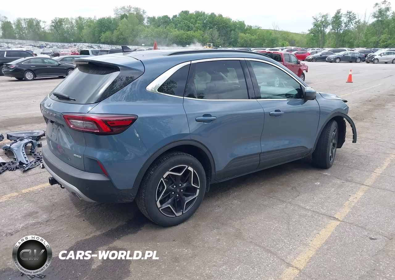 2026 Ford Escape Platinum VIN:1FMCU9JA8TUA17098 - 4