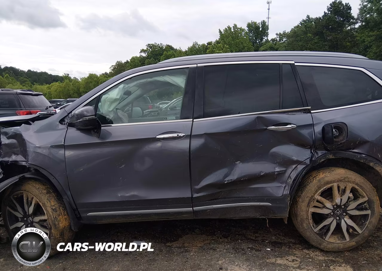 2022 Honda Pilot 2Wd Touring 7 Passenger VIN:5FNYF5H62NB017804 - 13