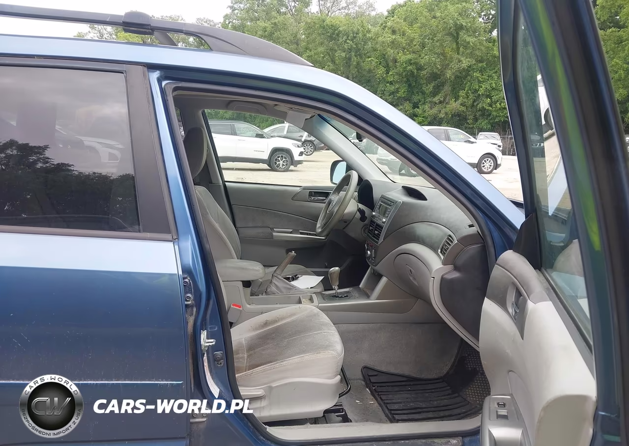 2010 Subaru Forester 2.5X Premium VIN:JF2SH6CC2AH784244 - 5