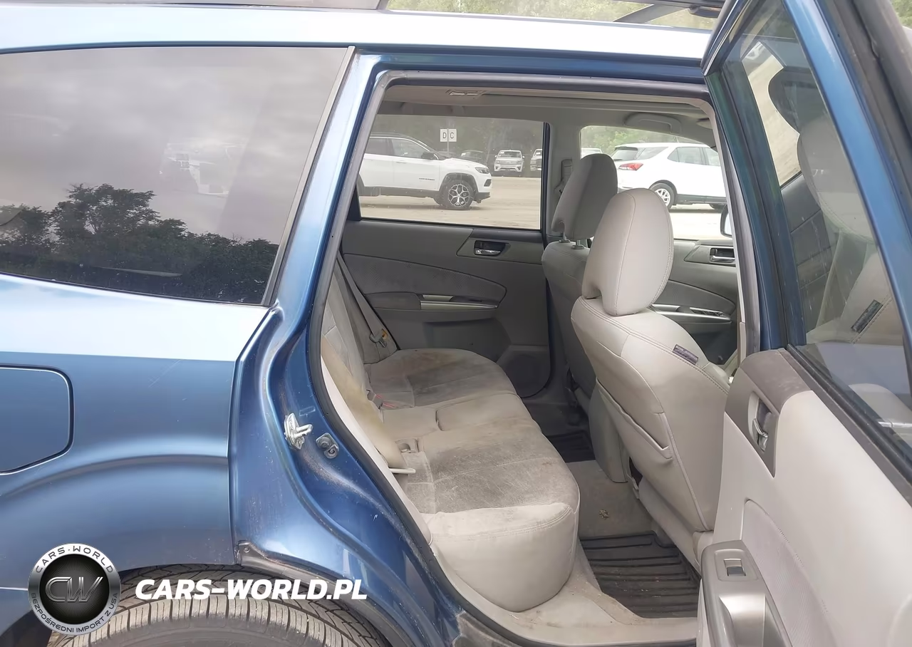2010 Subaru Forester 2.5X Premium VIN:JF2SH6CC2AH784244 - 8