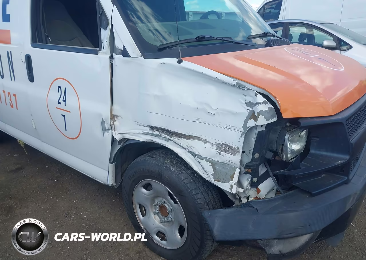 2009 Chevrolet Express 1500 Work Van VIN:1GCFG15XX91112278 - 6