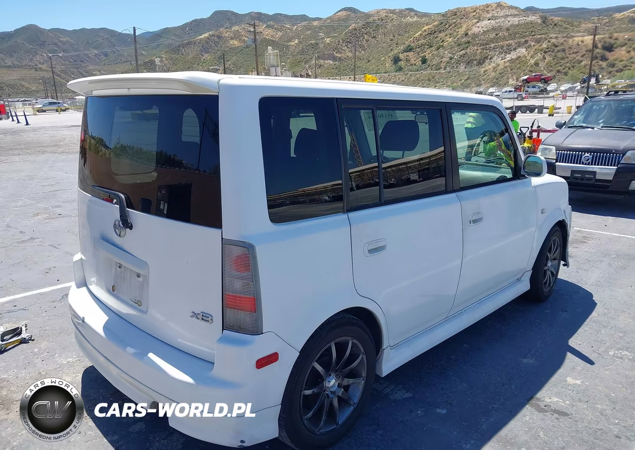 2004 Scion Xb VIN:JTLKT334340140683 - 4