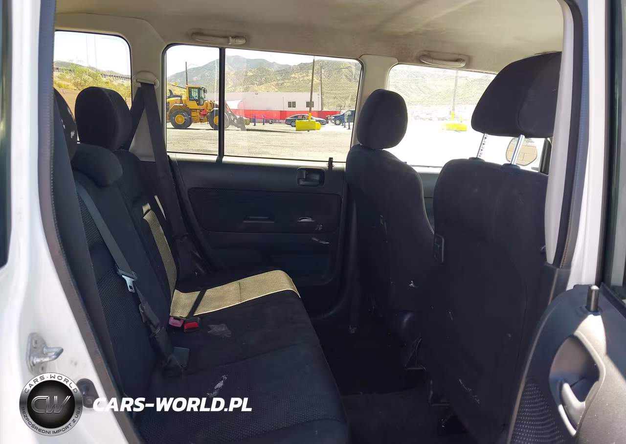 2004 Scion Xb VIN:JTLKT334340140683 - 8