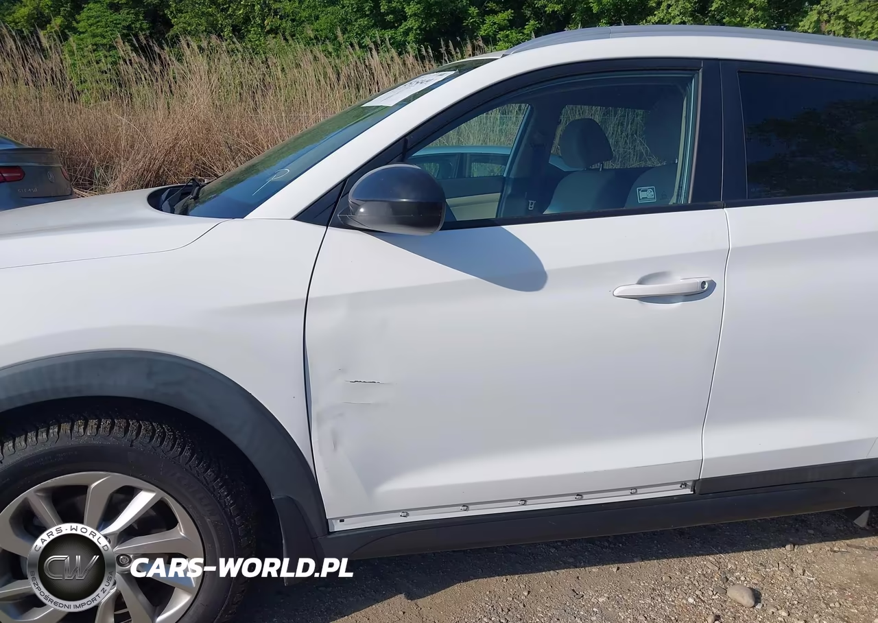 2016 Hyundai Tucson Se VIN:KM8J33A42GU023776 - 13