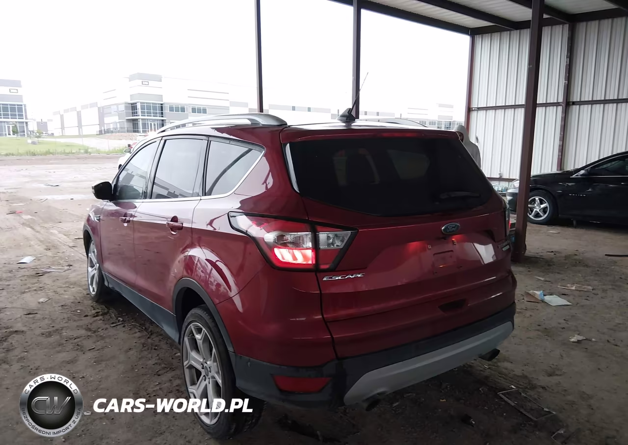 2018 Ford Escape Titanium VIN:1FMCU0J99JUD54748 - 3
